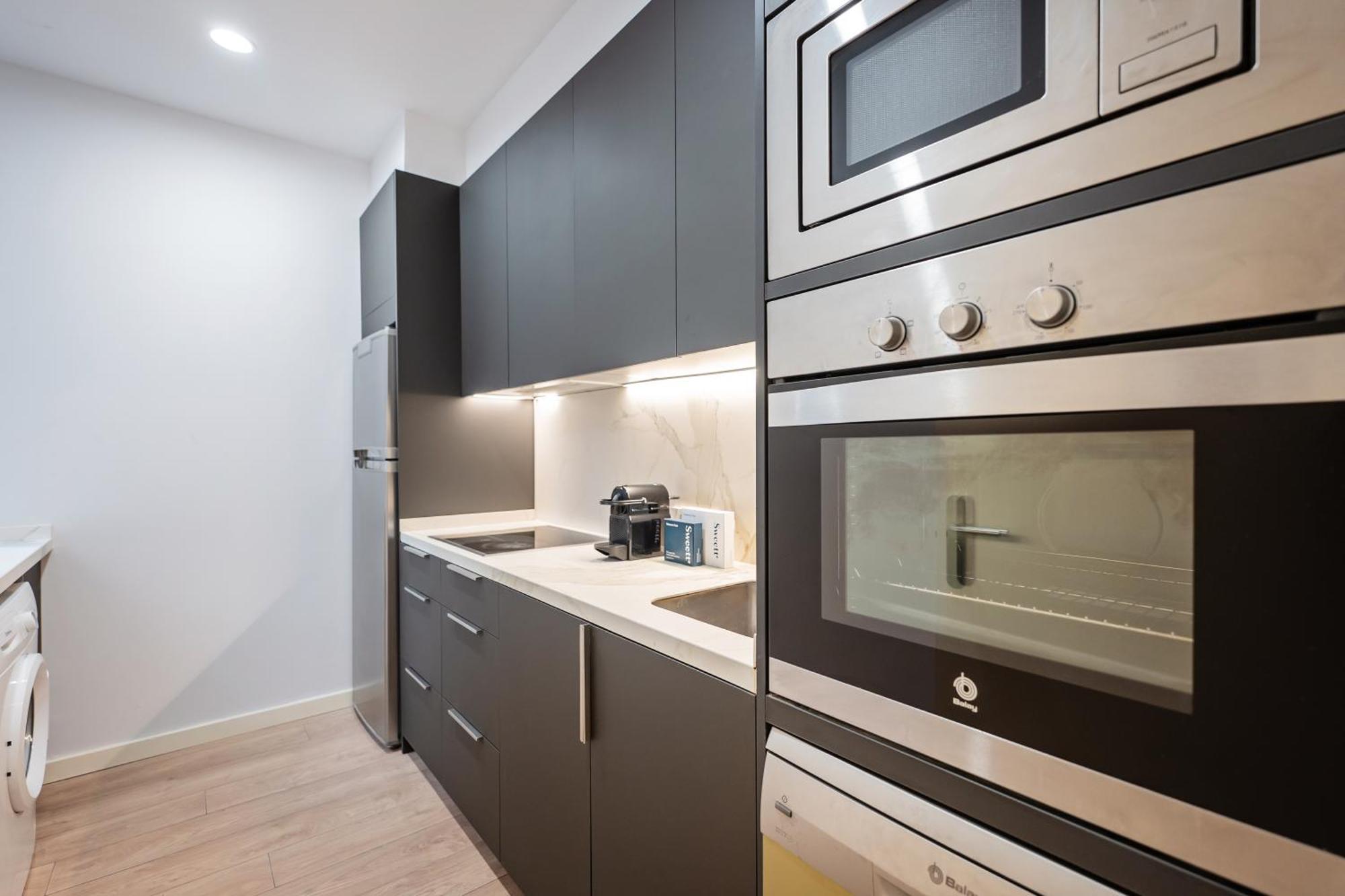 Sweett - Gran Via Apartment บาร์เซโลนา ภายนอก รูปภาพ