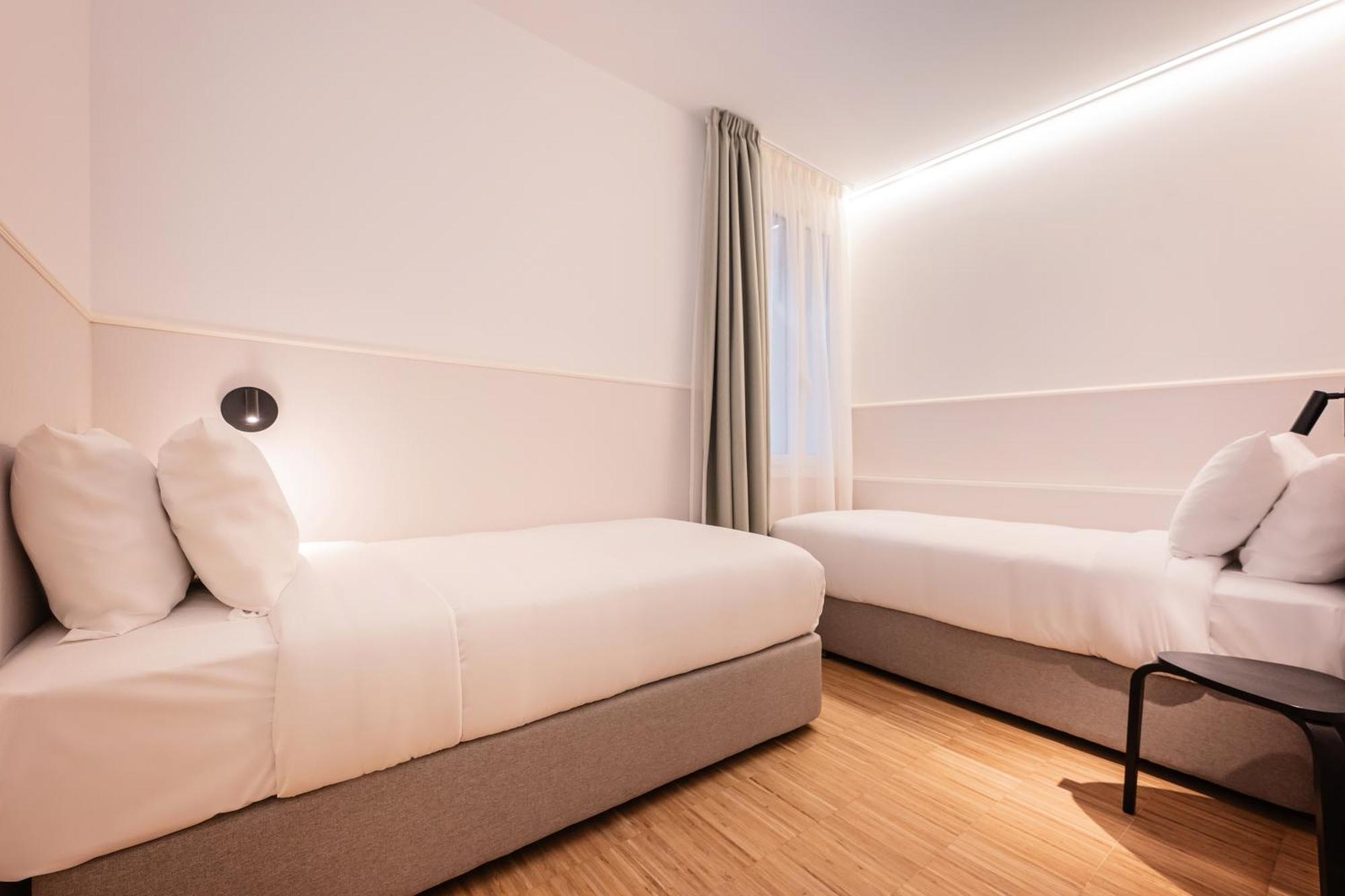 Sweett - Gran Via Apartment บาร์เซโลนา ภายนอก รูปภาพ
